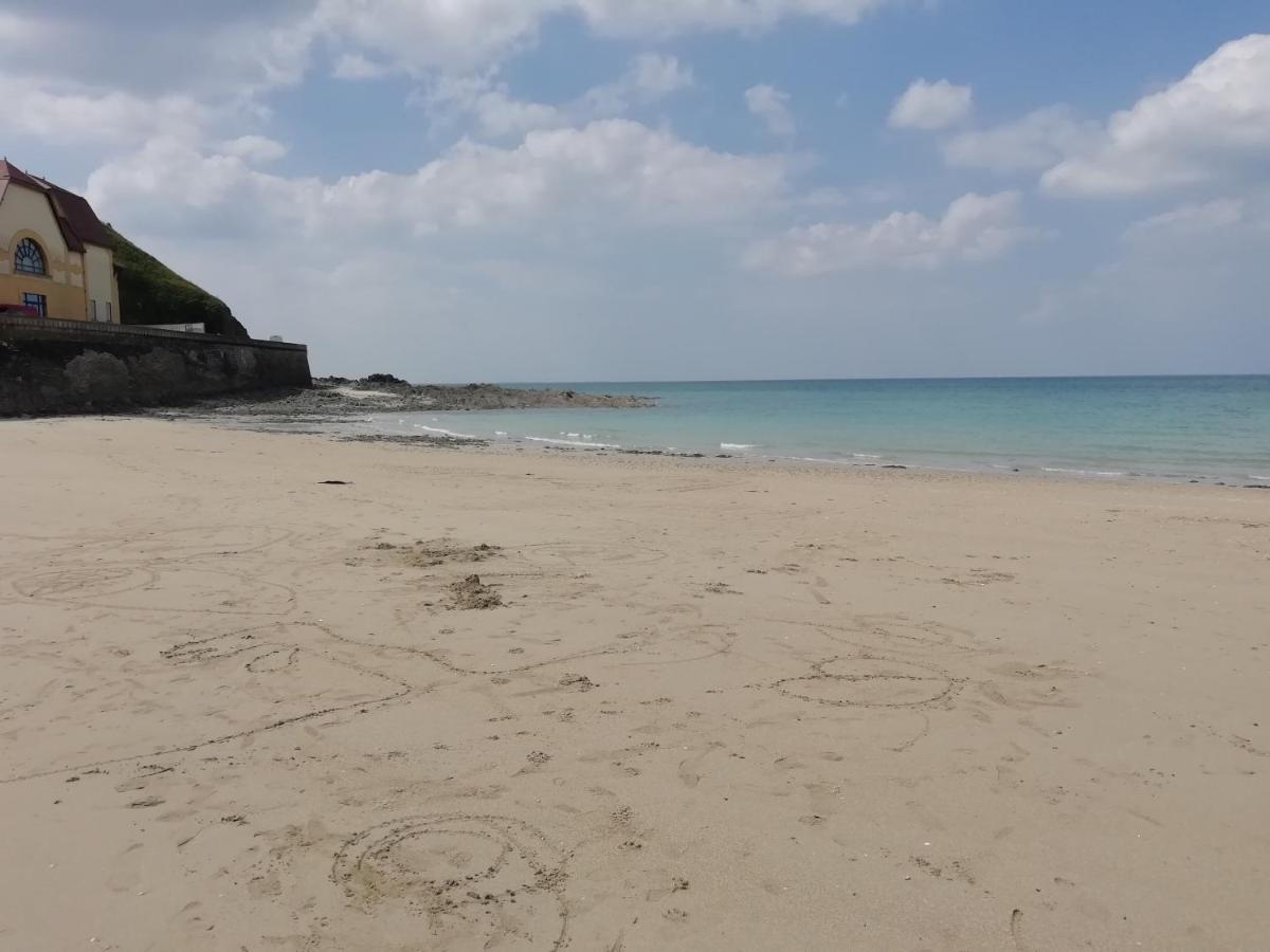 גראנוויל Entre Mer Et Montagne מראה חיצוני תמונה